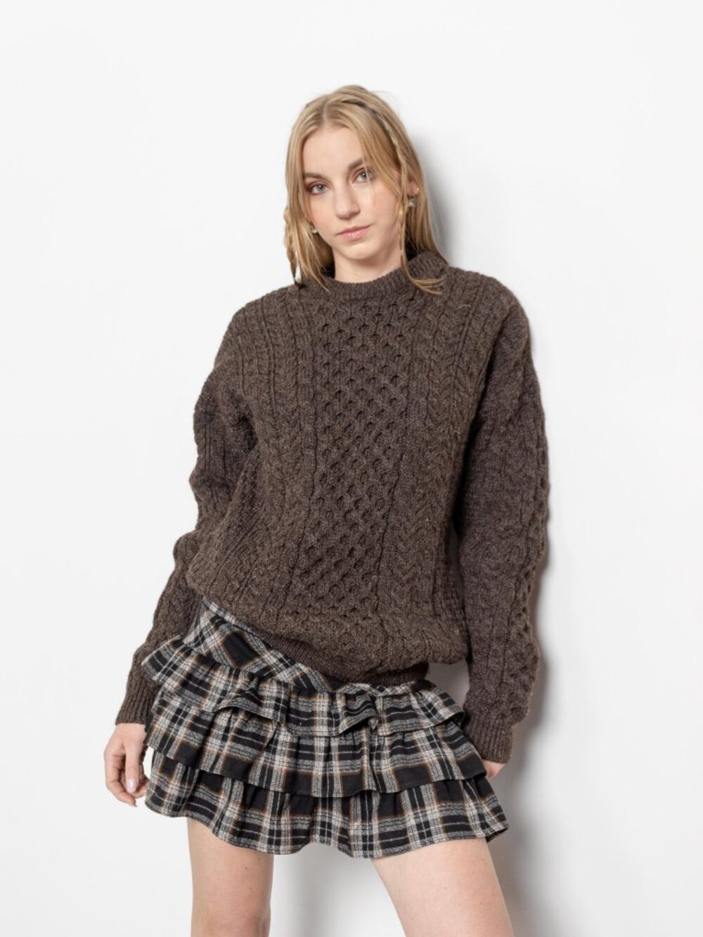 BROWN IRISH WOOL Cable Knit Sweater Jumper Knitwear / Medium Large